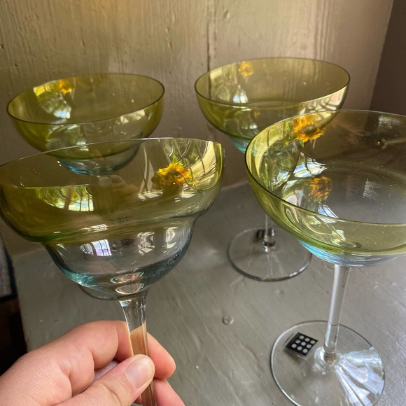 CIRCLEWARE DESIGN Two-tone Green & Blue Margarita Set of 4 - Picture 3 of 4
